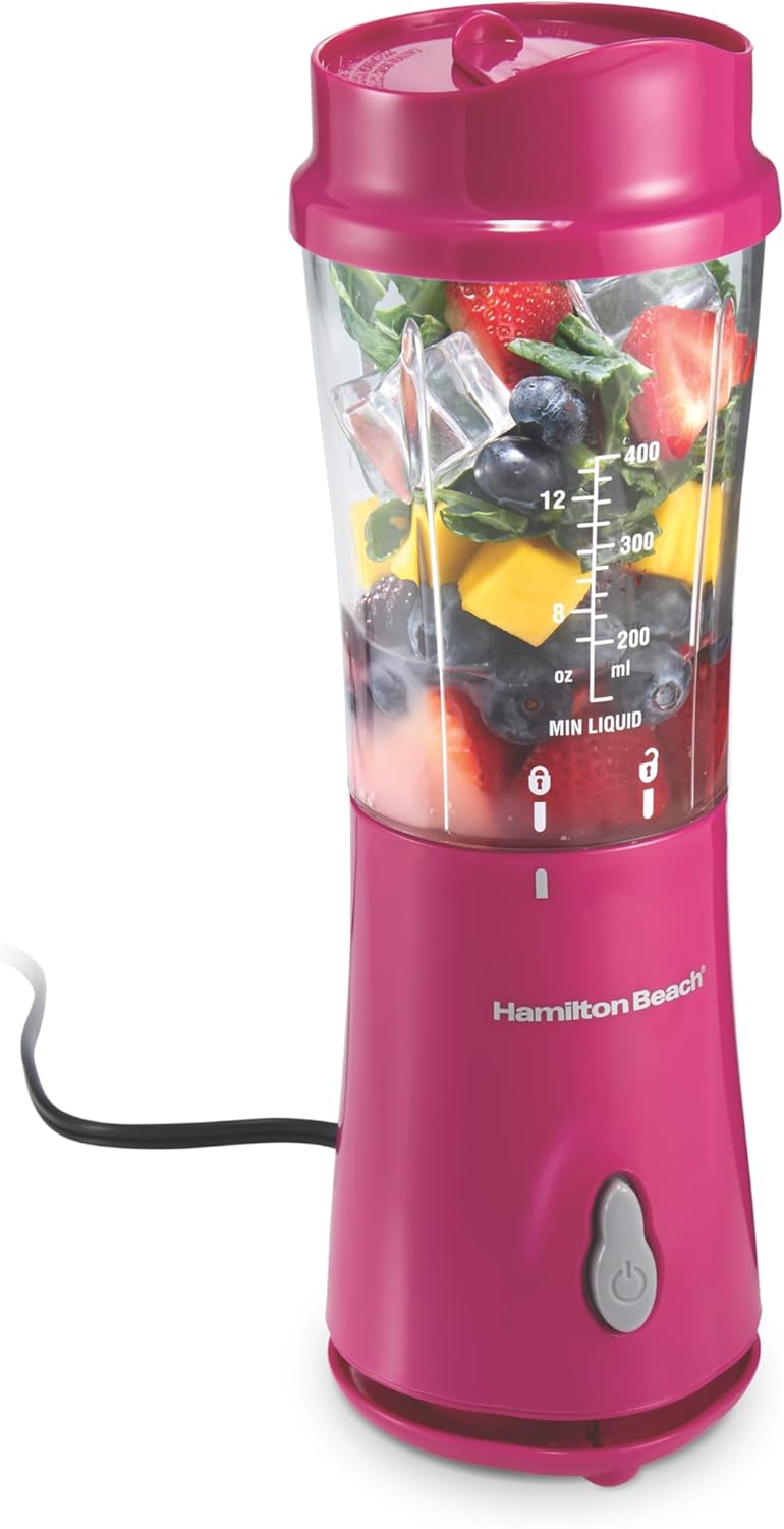Mixeur portable Hamilton Beach pour smoothies avec bocal de voyage de 41 cl | Bocal et couvercle sans BPA | Lames durables en acier inoxydable | Puissance de crête de 300 Watts | Mixeur personnel à smoothies | Framboise | 51131G