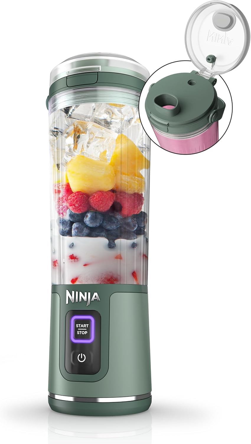 Mélangeur portatif Ninja BC151CR Blast, sans fil, bol de 530 ml, mélangeur personnel pour boissons frappées et smoothies, sans BPA, couvercle antifuite et bec verseur, rechargeable par USB-C, pièces lavables au lave-vaisselle, rouge canneberge