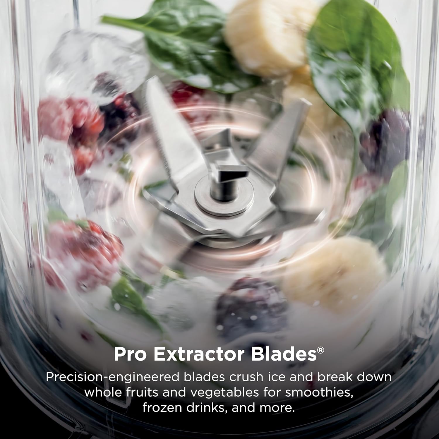 Mixeur personnel compact Ninja Fit | Pour smoothies, frappés et boissons glacées | (2) gobelets de 47 cl à emporter avec couvercles à bec | 700 W | Noir | QB3001SS