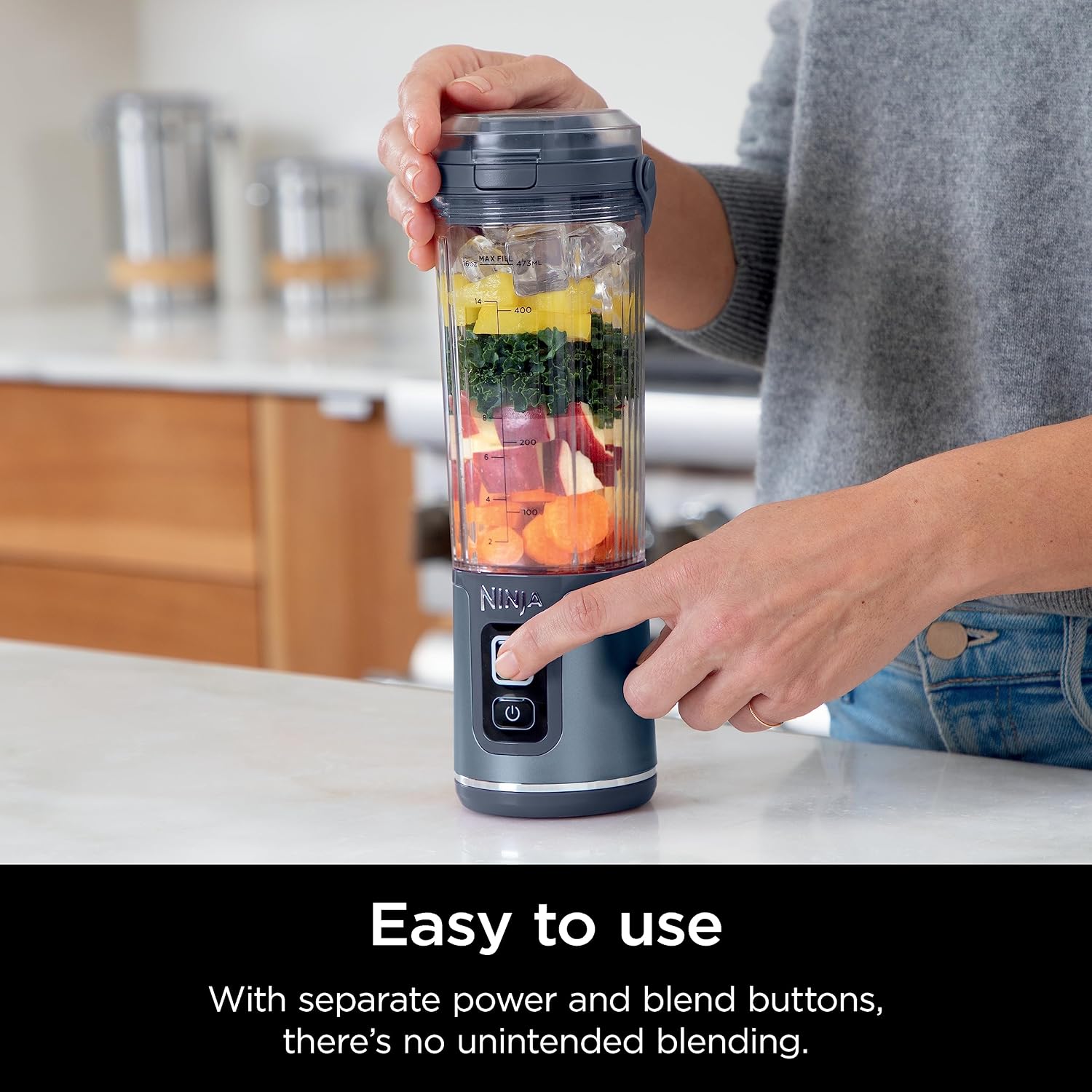 Mixeur portable Ninja BC151NV Blast, sans fil, récipient de 530 ml, mixeur personnel pour shakes et smoothies, sans BPA, couvercle étanche et bec verseur, rechargeable par USB-C, lavable au lave-vaisselle, bleu jean (reconditionné)